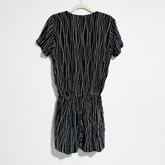 Florencia Arias - Black & White Striped Romper - Picture 4 of 4